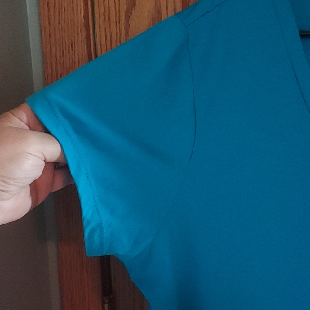Shirt - Picture 3 of 3